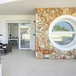 Hotel Luci Front House