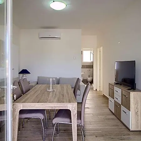 Luci Front House *